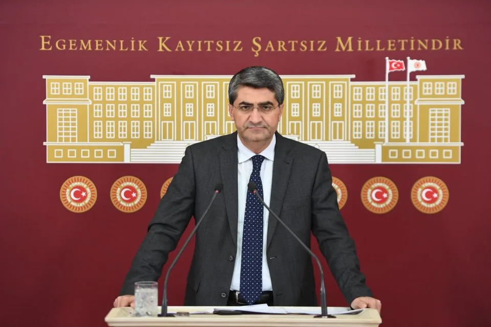 DEVA Partili Ekmen: “Kayyum siyaseti bütün bir şehrin cezalandırılmasıdır”