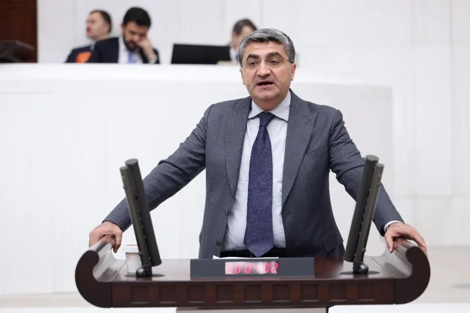 EKMEN: Gündüz kuşağı programları ve kumarı yasaklamayan bir program eksiktir