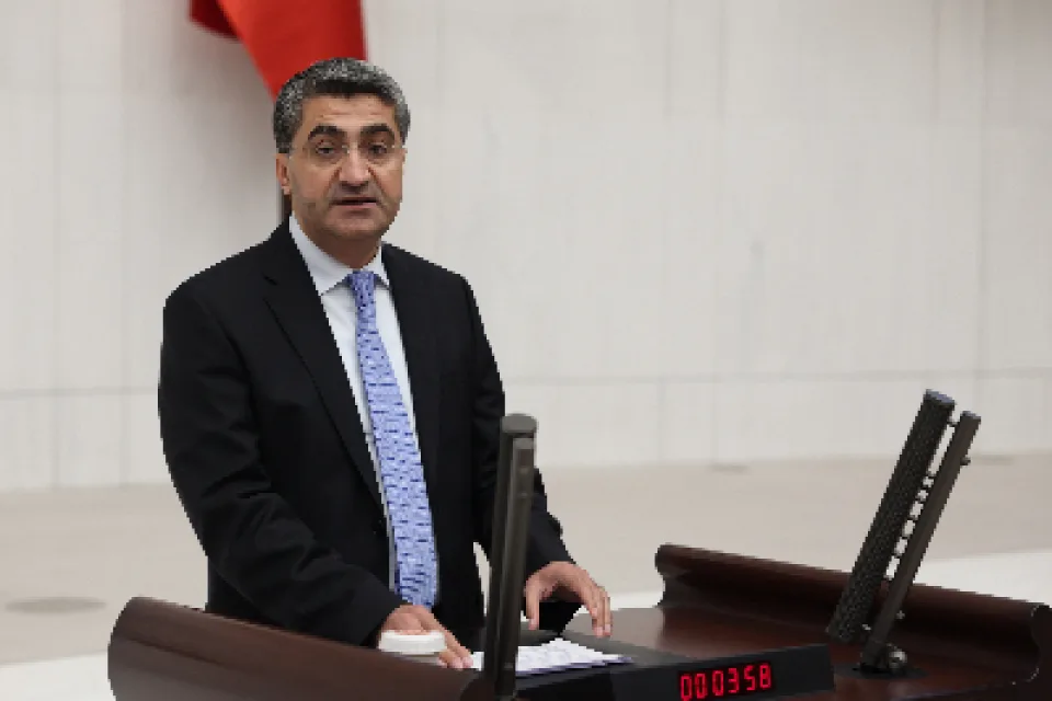 ersin Milletvekili Ekmen: “THY Planet Eğlence Sistemi’nde Mersin  ve ilçeleri neden yok?”