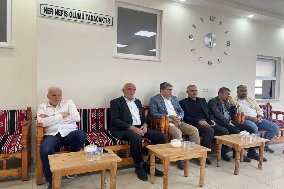 Batman merkez Binatlı köyünde taziye ziyareti