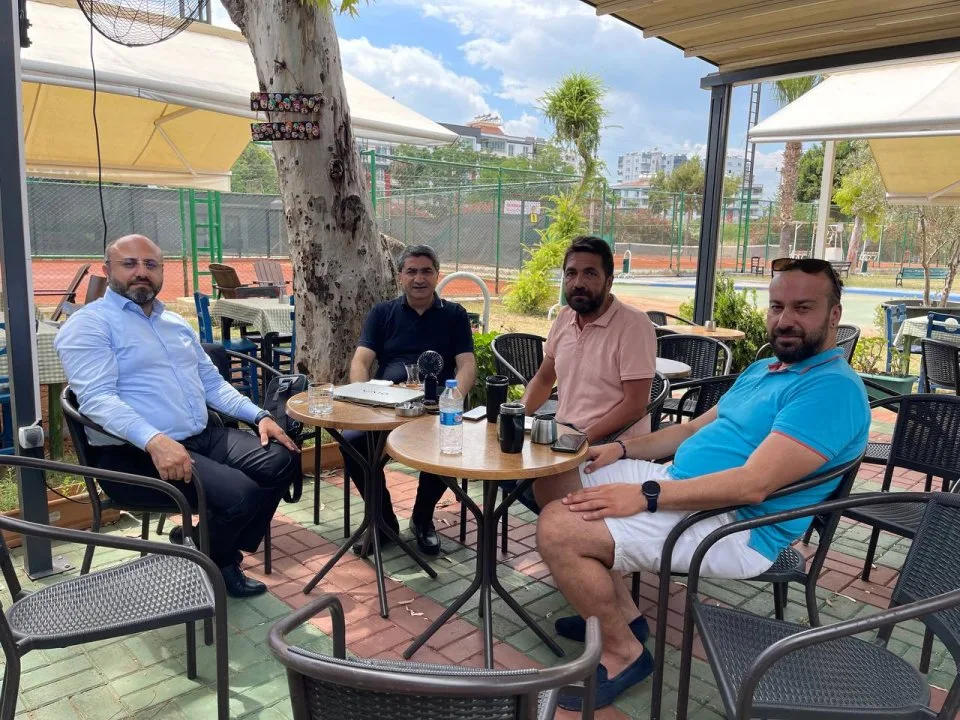 KHK ile Mersin Üniversitesi’nden ihraç edilen akademisyenlerimizin kurduğu kültürhane’yi ziyaret ettik