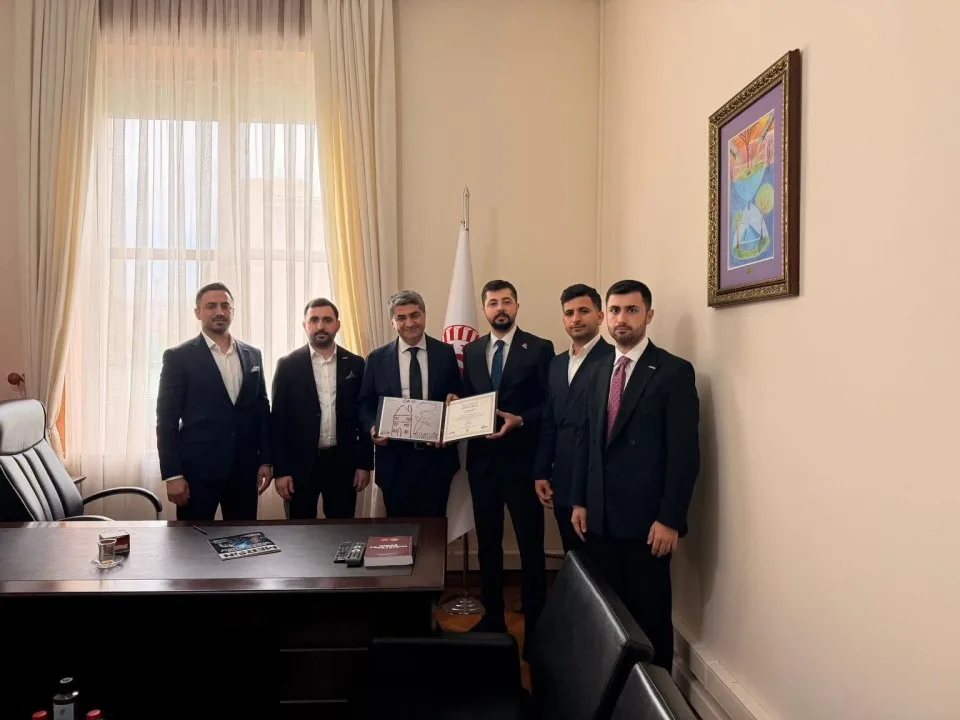 Genç MÜSİAD Mersin Başkanı Sayın İsmail Gökmen ve Başkan Yardımcılarını TBMM’de ağırladık