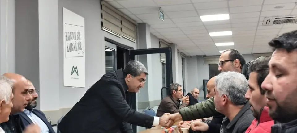 Batman Sasonlu Özcan Suna’nın annesinin taziyesine katılım sağladık.