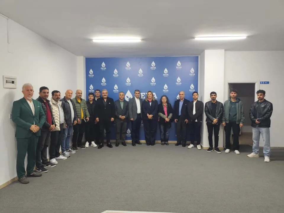 Mersin İl teşkilatımızda hemşehrilerimizle bir araya gelerek istişarelerde bulunduk