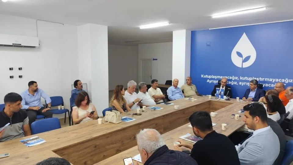 Mersin İl Başkanlığımızda teşkilatımız ve vatandaşlarımızla bayramlaşma programı gerçekleştirdik.