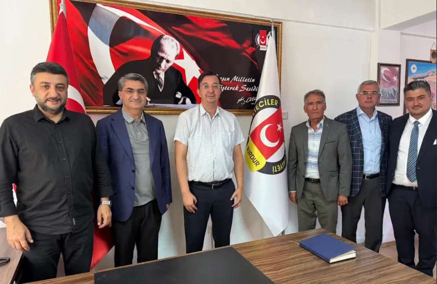 Burdur Gazeteciler Cemiyeti’ni ziyaret ettik.