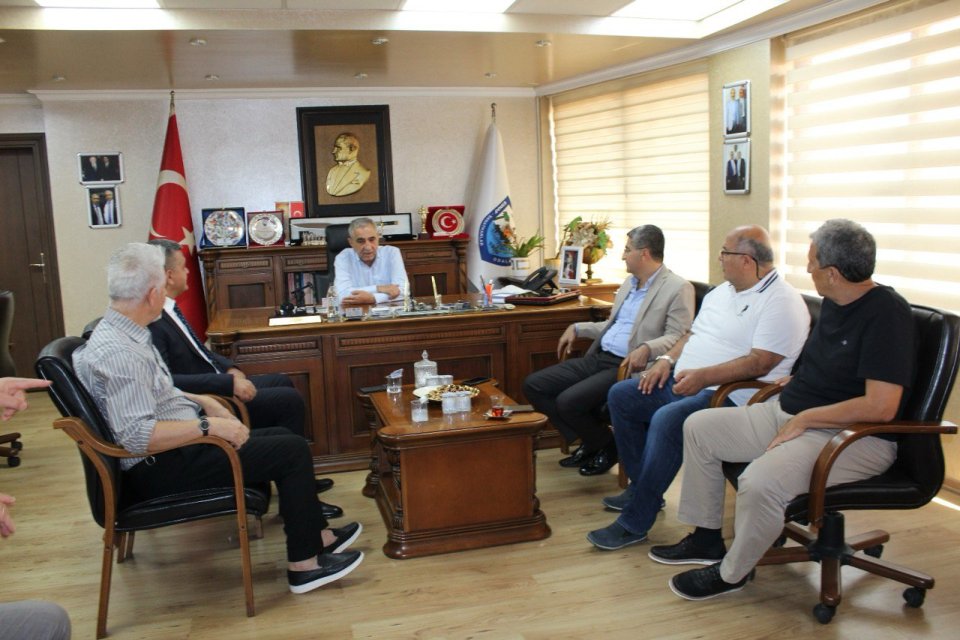 EKMEN: AHİLİK HAFTASI KAPSAMINDA MERSİN ESNAF SANATKÂRLAR BİRLİĞİ’Nİ ZİYARET ETTİ. ESNAF TEMSİLCİLERİ, KÜÇÜK SANAYİ SİTELERİ YAPILMALI!