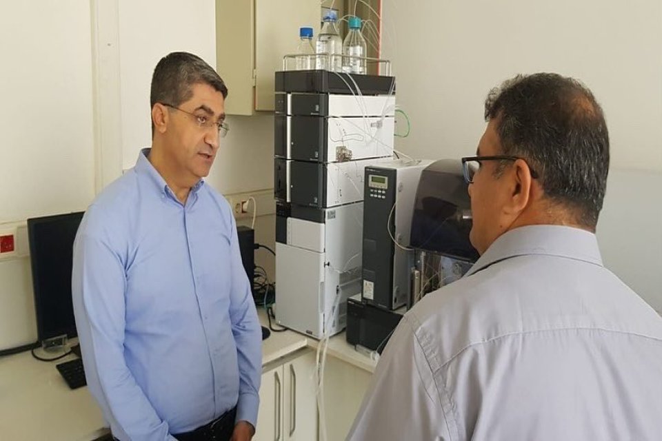 EKMEN, ALATA ENSTİTÜSÜ’NÜ ZİYARET ETTİ: ENSTİTÜ BİR METREKARE DAHİ KAYBETMEDEN KORUNMALI