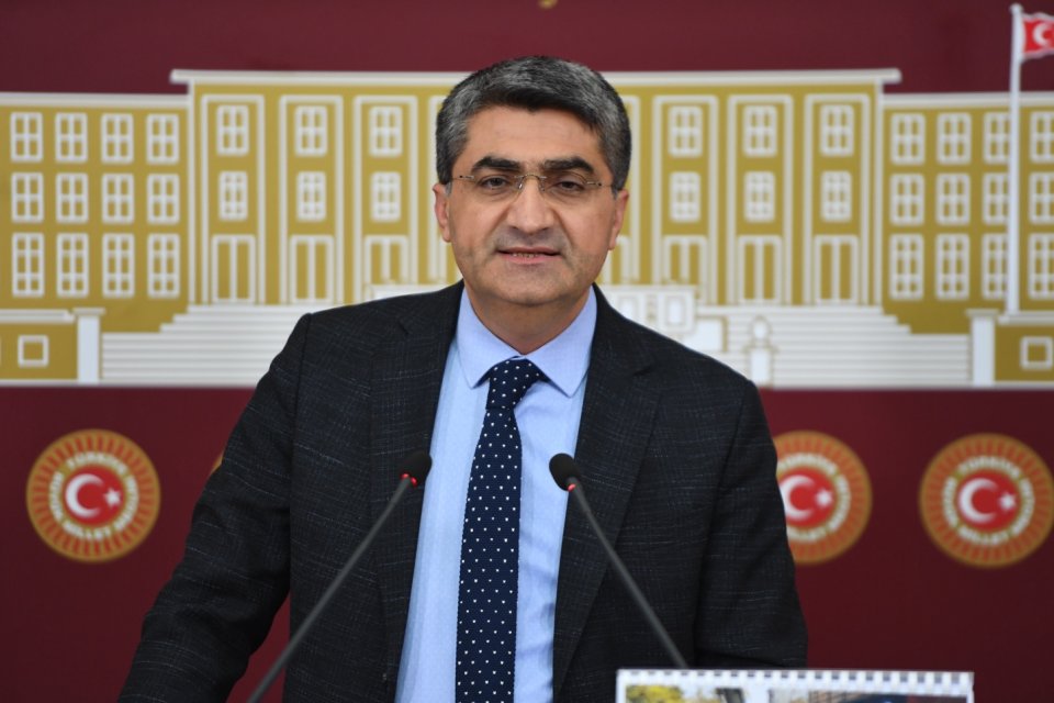 Ekmen’den Kınık tepkisi: 