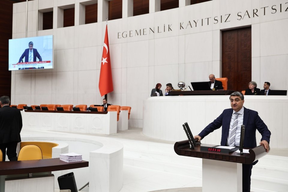 EKMEN: Yasal kumar ve bahis sistemi engellenmelidir