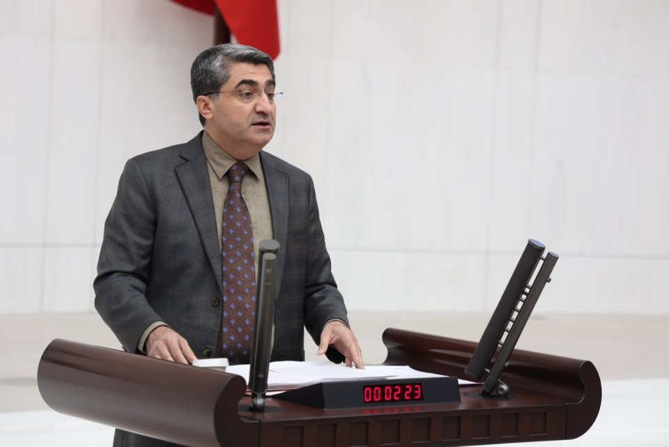 EKMEN: Yoksulluğun gölgesinde bir 1 Mayıs daha