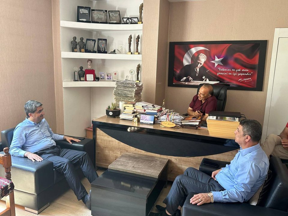 Batman gazeteciler ve yayıncılar Cemiyeti Başkanı Arif Arslan ve üyelerini ziyaret etik.