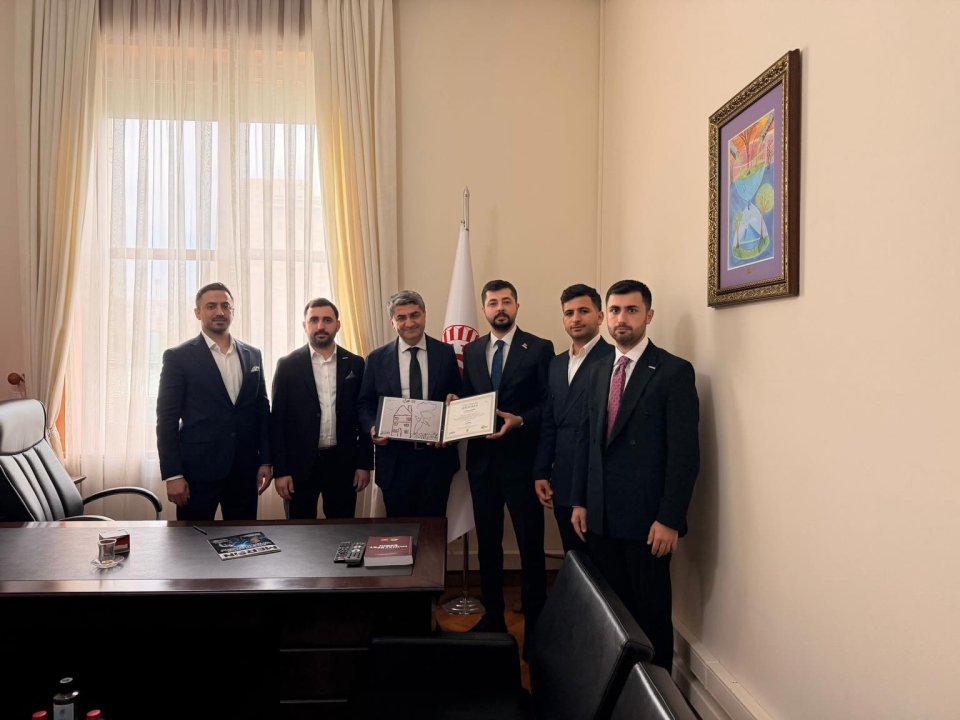 Genç MÜSİAD Mersin Başkanı Sayın İsmail Gökmen ve Başkan Yardımcılarını TBMM’de ağırladık