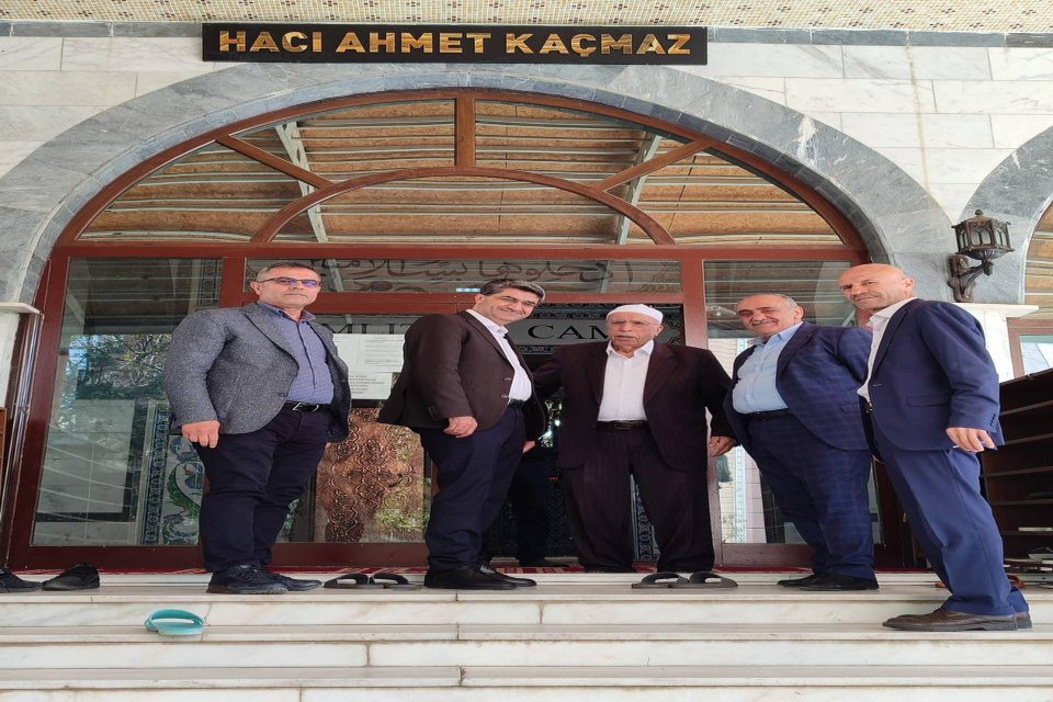 Hayırsever İşadamı, Kıymetli Büyüğümüz Ahmet Kaçmaz’ı Ziyaret Ettik