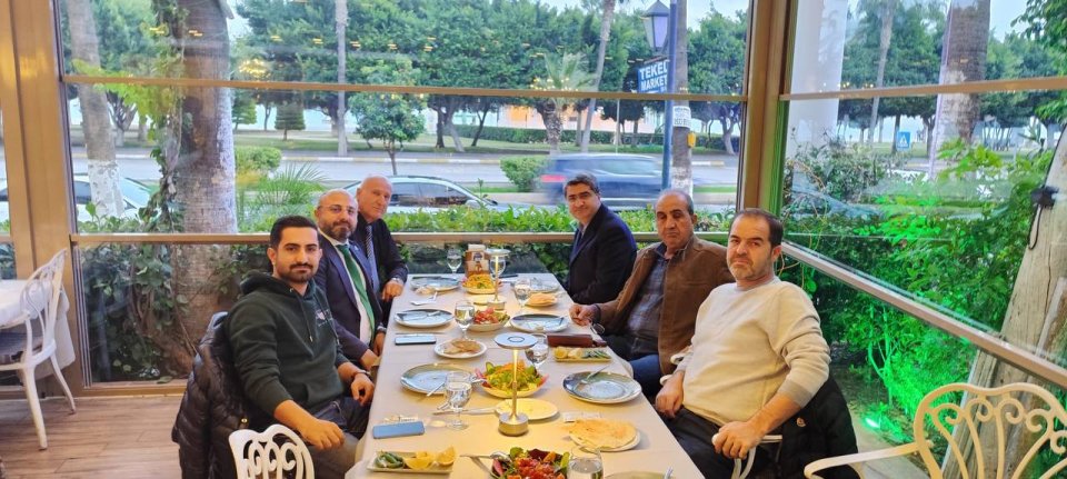 İş insanı Veysi Yıldız’ın yemek davetine iştirak ettik.