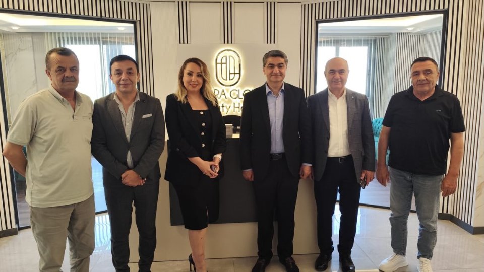 Mersin’de hizmet vermeye başlayan Hedra Glow Beauty Home’u ziyaret ettik