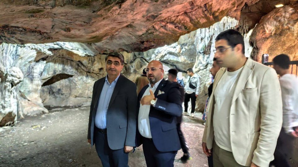  Mersin’in Tarsus ilçesinde bulunan Ashâb-ı Kehf veya Yedi uyurlar diye bilinen mağarayı ziyaret ettik.