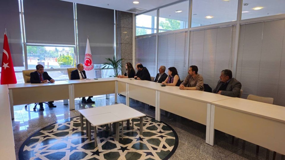  TBMM'de Dargeçit JİTEM Davası’nın mahkeme sürecini konu edinen Dargeçit Belgeseli'nin film ekibini, misafir ettik